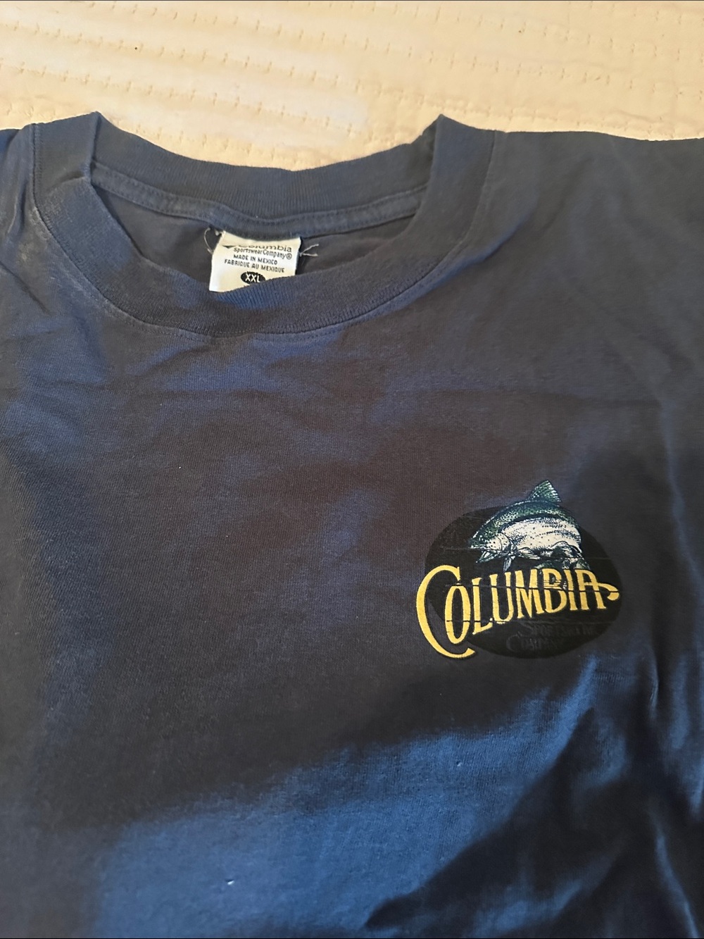 Columbia 2XL Navy Short-Sleeve Logo Tee with Fish Graphic